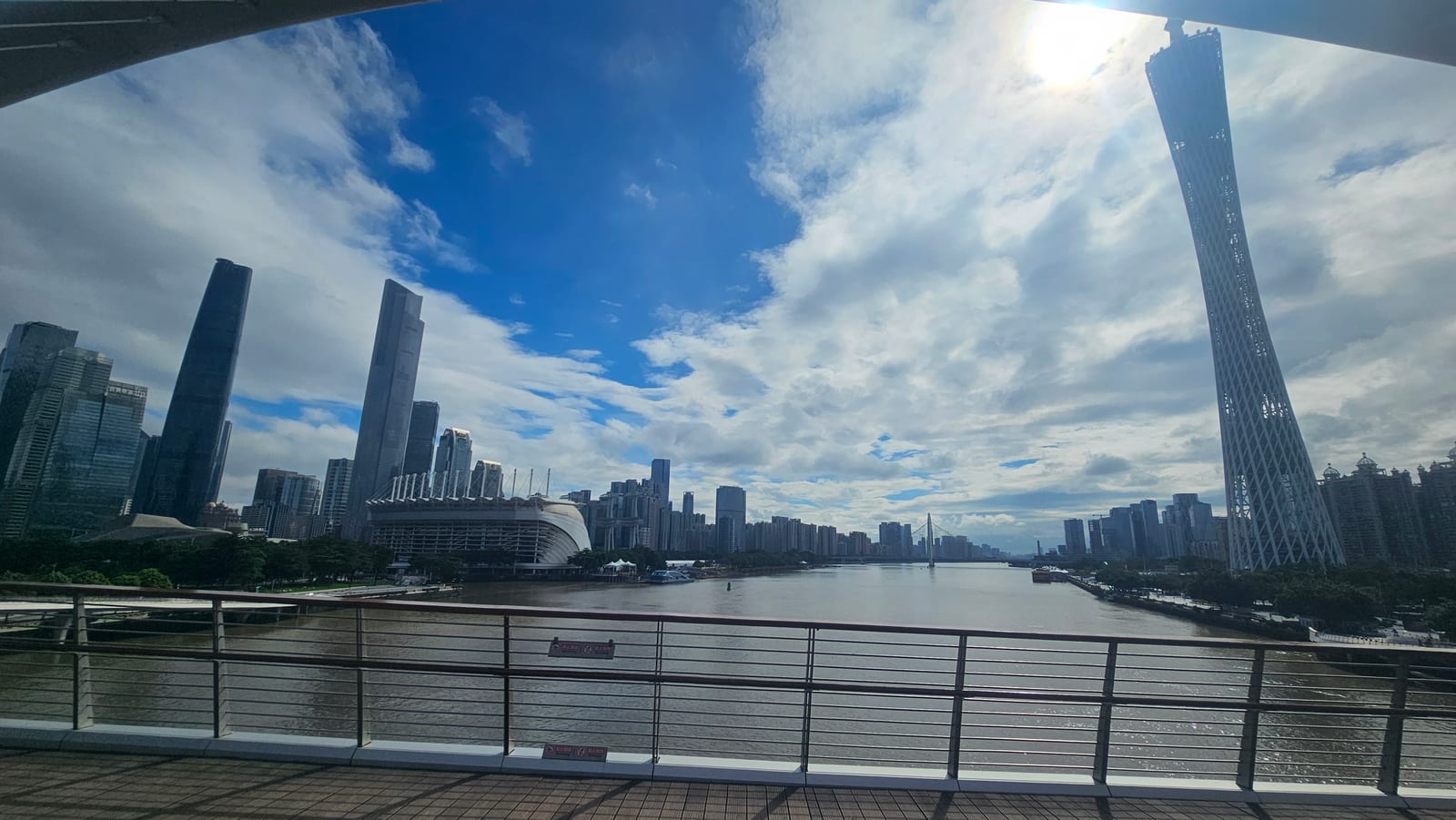 China, photo 11 of 359