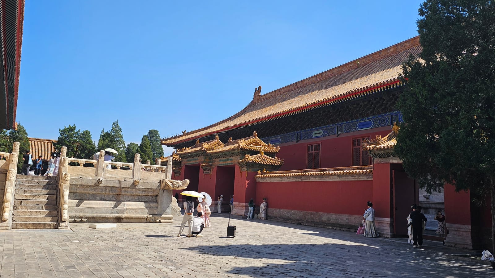China, photo 43 of 359