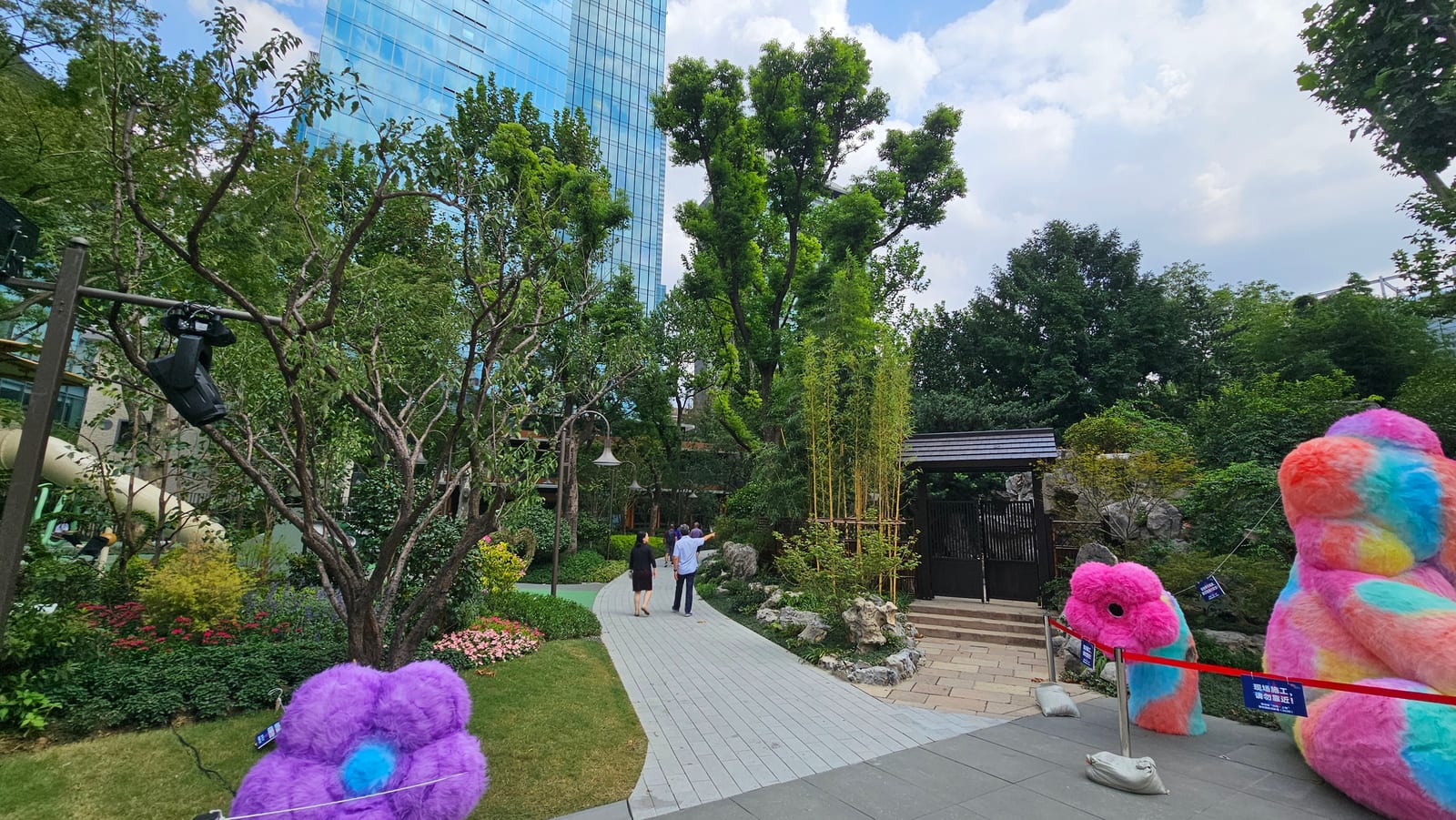 China, photo 183 of 359